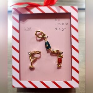 A New Day Gold and Cocktails Charm Set *BRAND NEW IN BOX*